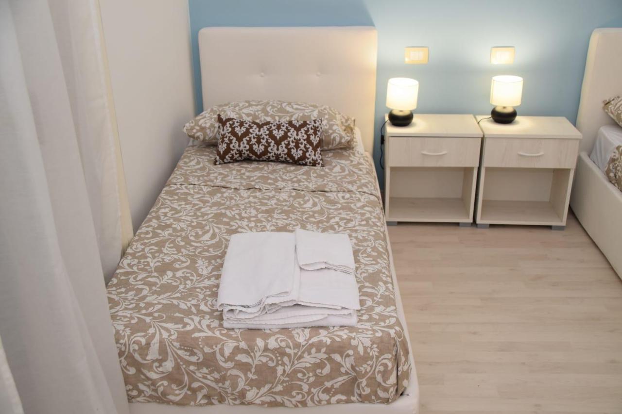 B&B Sweet Suite Dreams Catánia Buitenkant foto